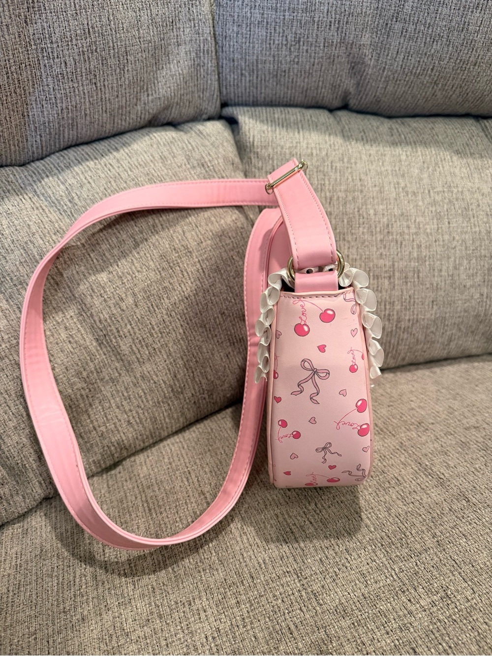 Her Universe Cinnamoroll Sweets Crossbody Bag - Picture 4 of 10